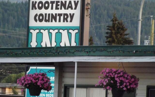 Kootenay Country Inn