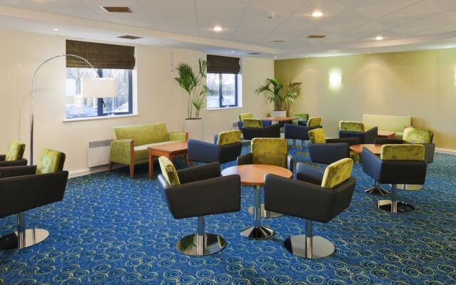 Holiday Inn Express Liverpool - Knowsley M57, Jct.4