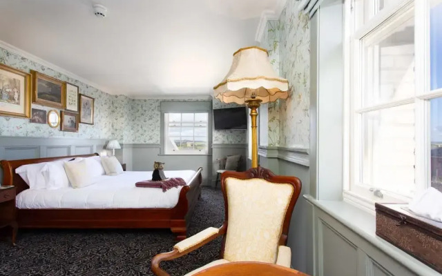 The Duchess of Cornwall Inn