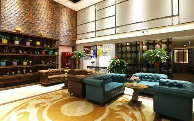Lihua Street James Joyce Coffetel (Xinxing Street Subway Station)