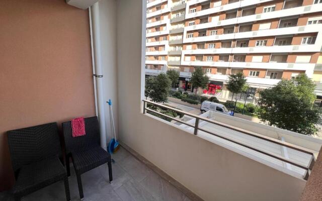 White Home apartment 3
