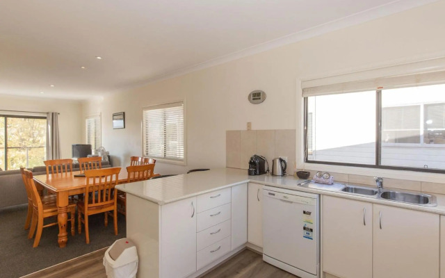 Alaska 2 8 Poley Cow Lane