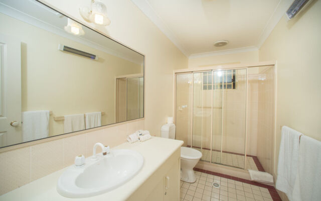Birchgrove Apartments