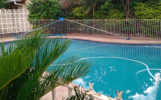 Charming 6-bed House With Swimming Pool in Harare