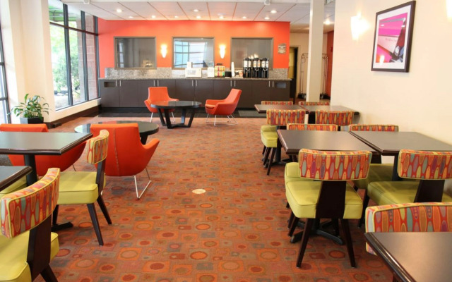 Staypineapple, University Inn, University District Seattle