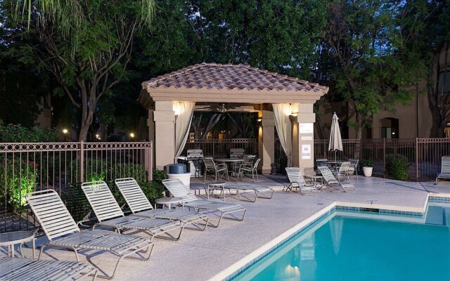 Restful 1 BR by Casago