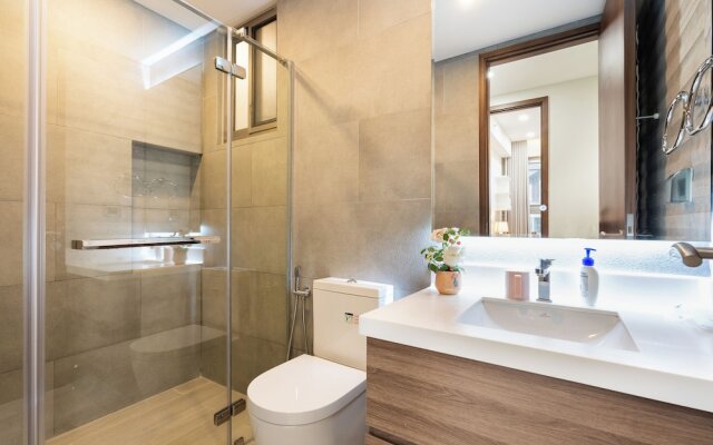 Convinia Luxury The Peak Midtown