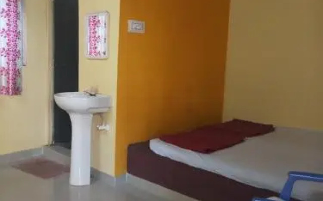 Vista Rooms at Venu Guest House