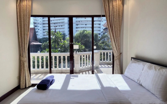 Blooming Hill Boutique Suites