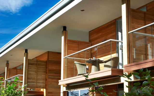 Alexander House And Utopia Spa