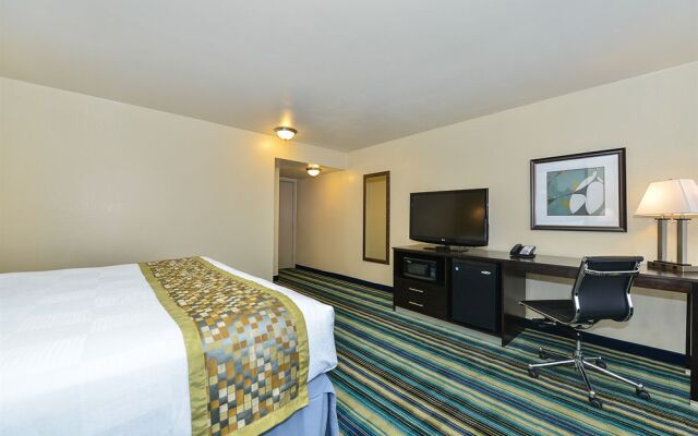 Super 8 By Wyndham Vallejo/Napa Valley