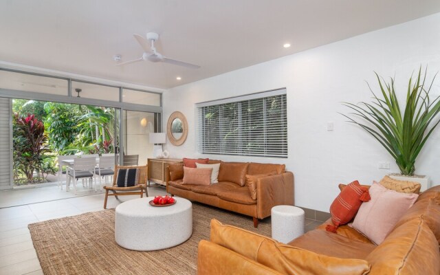 Seascape Holidays - Club Tropical Apts