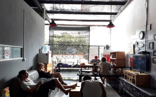 Bedbunkers Hostel 2 Bali