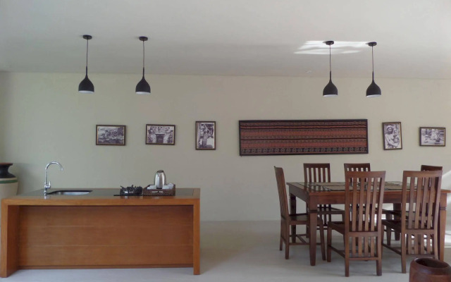 Senetan Villa and Spa Resort