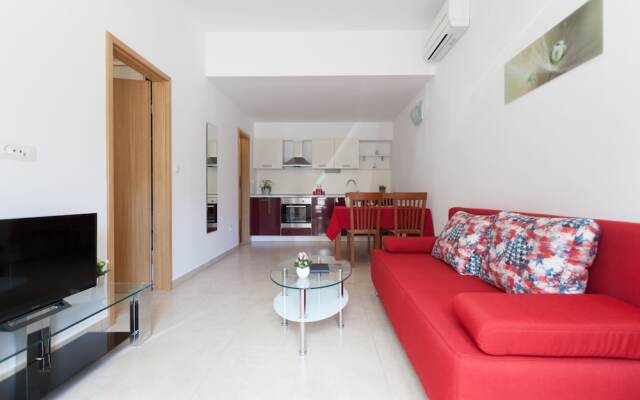 Apartment Chermesinus A57