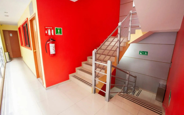 Hotel Lira - Solo Adultos