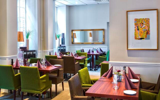 Best Western Plus Grand Hotel