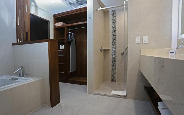 Holiday Inn Express & Suites Mexicali by IHG