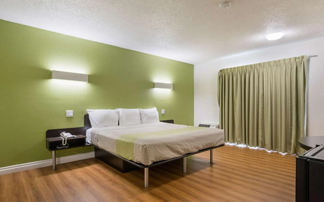 Motel 6 Santa Maria, CA - South