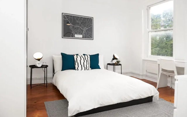 Ida Pod Places - Forest Hill Flat