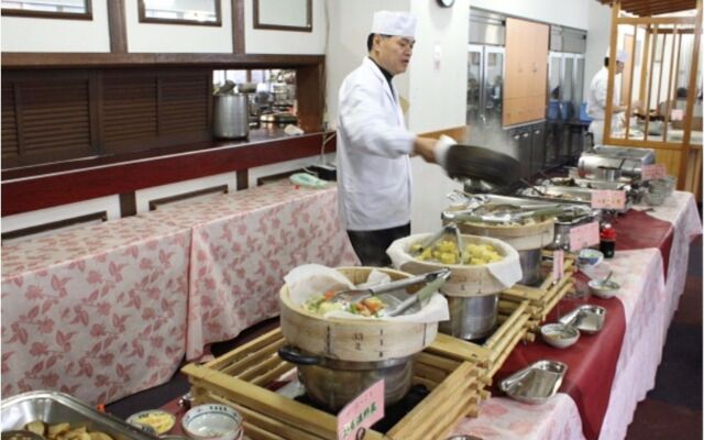 Okutone Onsen Hotel Sunbird