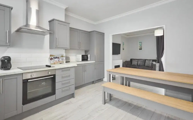 No.1 Dilston Terrace