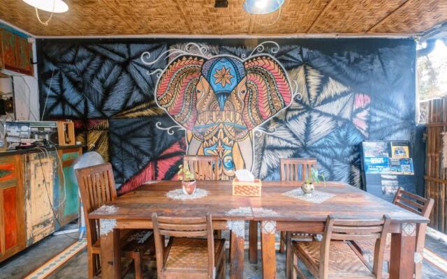 Happy Buddha Hostel