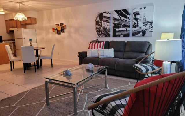 #2 Walking Distance From The Beach