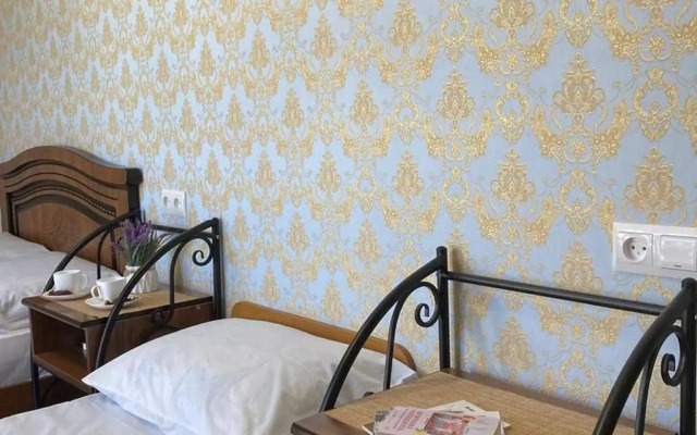 Rosa Home Loo Guest House