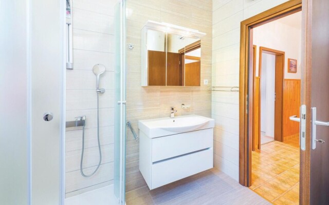 Awesome Home in Pobri With Wifi and 3 Bedrooms