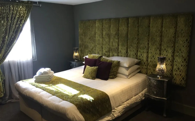 The Peacock Inn