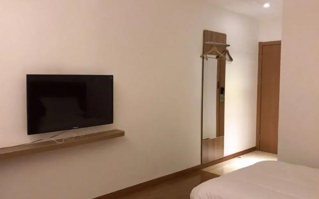 Yin Si Dun Business Hotel