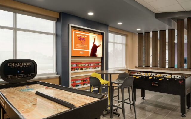 Tru by Hilton Sandusky, OH