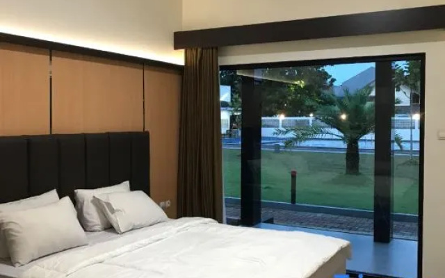 Mandiri Hotel Banjar – Guest Rooms – Banjar