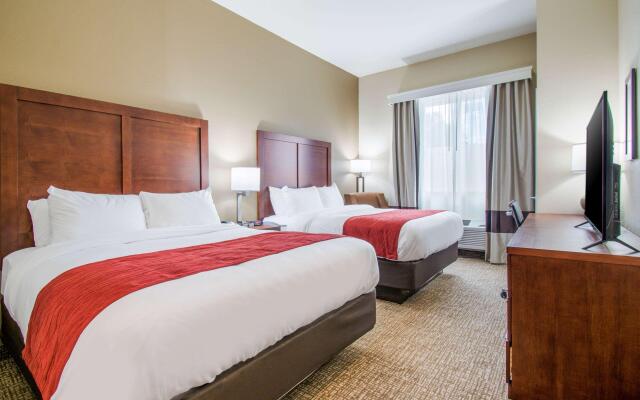 Comfort Inn & Suites Harrisburg - Hershey West
