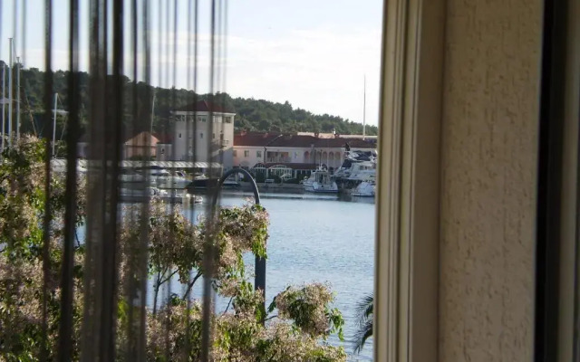 Apartments Vala
