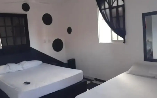Hotel Punto 4