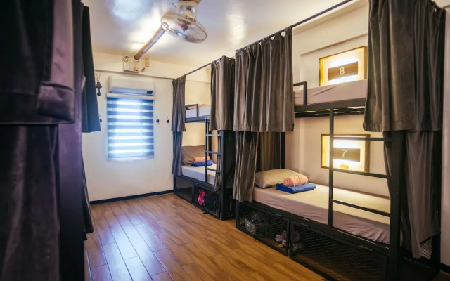 Outpost Beach Hostel