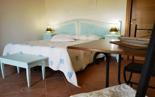 la corte degli ulivi