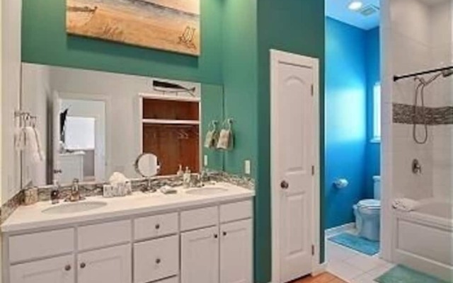 Gnarly Marlin 4 Bedroom Home