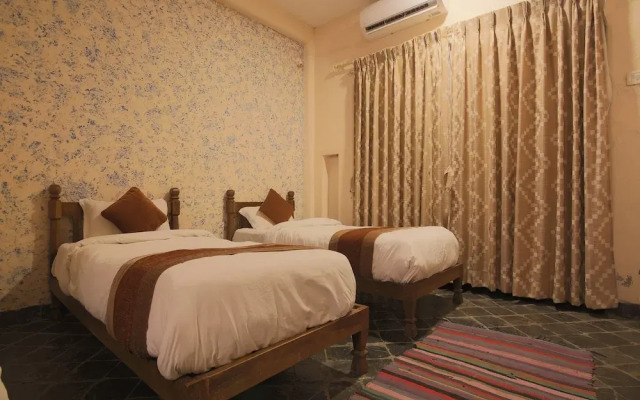 Oyo 355 River Park International Resort