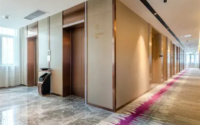 Lavande Hotel (Foshan Wisdom New City)