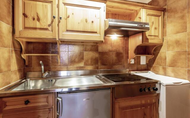 FRAINES 19 : typical three-room apartment (022039-AT-070085)-199 Fraines 19