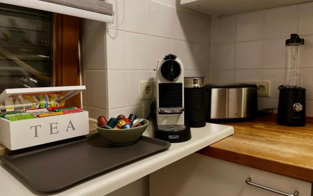 Apartment Modern Stylish-kitchen,BLK near Fair-Bosch Forschung-Zentrum