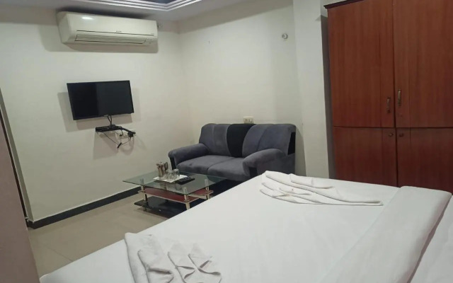 Hotel Champion Inn near Yeswantpur Junction Railway Station