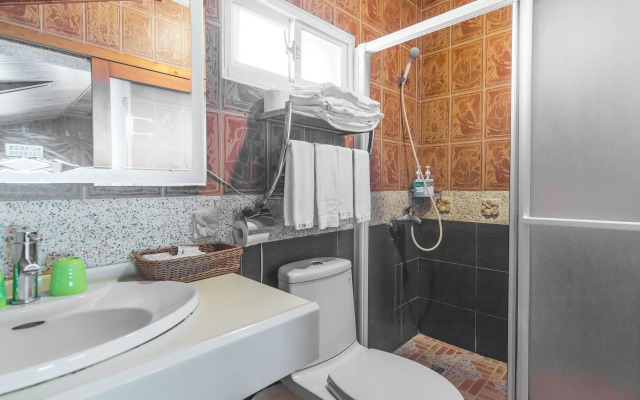 Kenting Maya House B&B