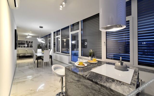 Apartment LuxurY 4U