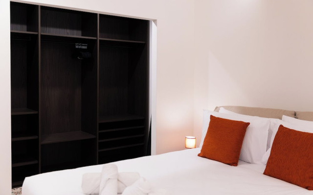 Florette Suites