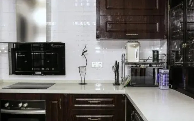 Shanghai Shikumen Culture Homestay