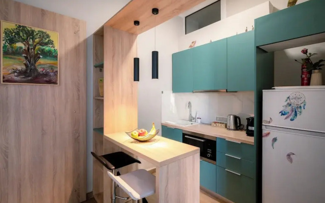 Peacock's Apartments